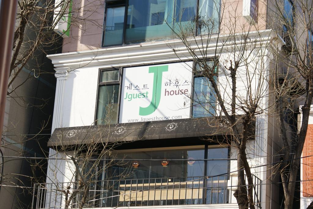 J Guesthouse Seoul Exteriör bild